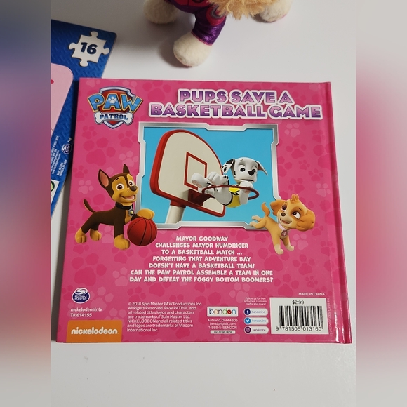 Paw Patrol Skye Plush, Book and Puzzle - Picture 14 of 15
